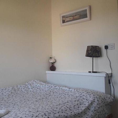 Budget Accommodation - Knocknacarra, Galway Exterior photo